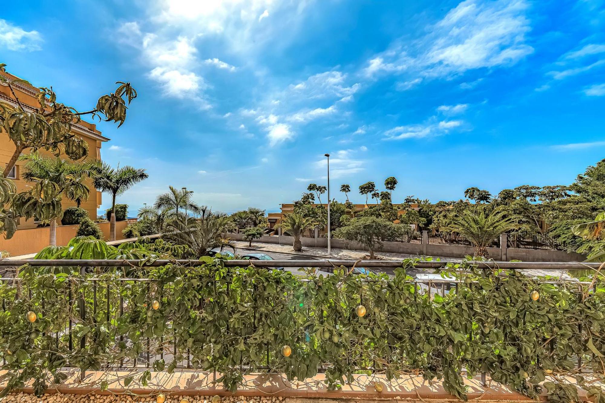 Ocean View Family Apartment In Playa La Arena Puerto de Santiago  Dış mekan fotoğraf